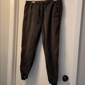 Size large American Eagle gray joggers.